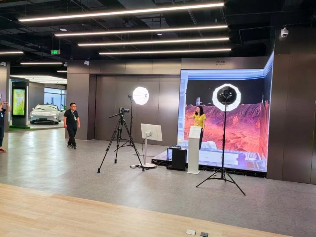 Flexible LED display (11)