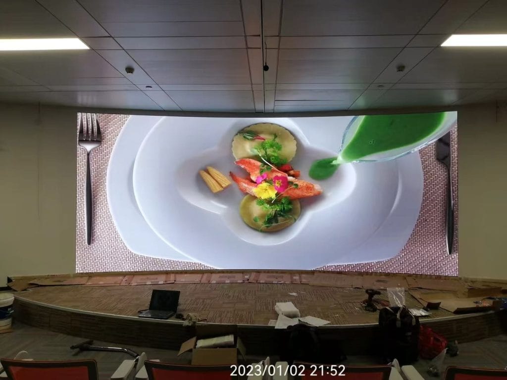 Flexible LED display (15)